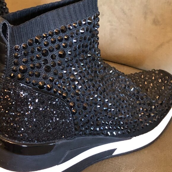 Michael Kors Zuma Wedge Bootie Slip-On Sneaker Shoe Boot - Picture 13 of 15